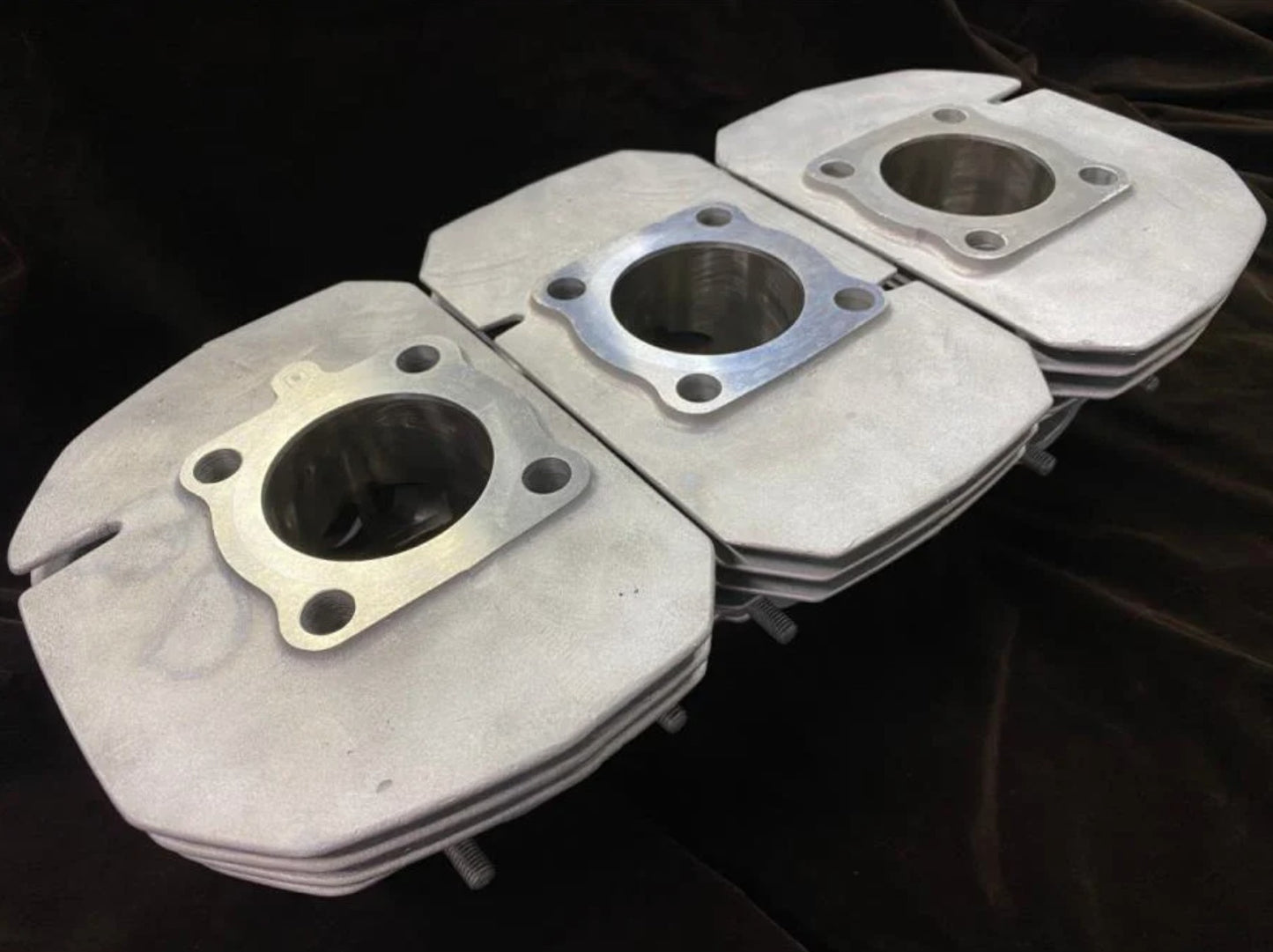 Kawasaki H1 500SS Mach III STD φ60.5/61.0 mm ICBM™ Aluminum Sleeve‐Finish Cylinder Processing