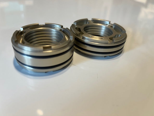 LABYRI non-contact metal labyrinth crank center seal for Kawasaki H1 500SS — iNOUE BORING